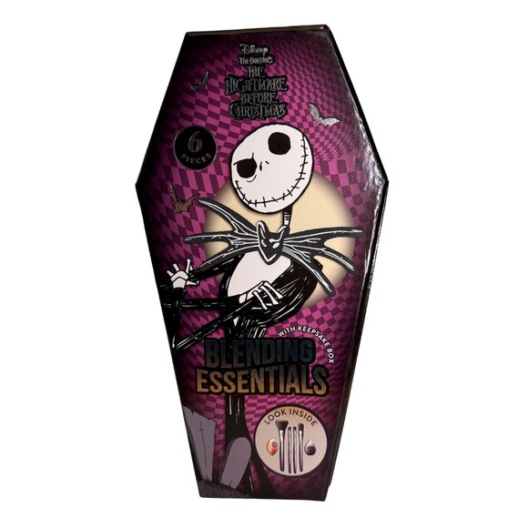 The Nightmare Before Christmas Makeup Brush & Blending Set w/ Keepsake Box - NEW - Picture 2 of 9